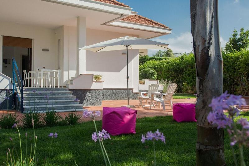 Mondello Martini Hotel ภายนอก รูปภาพ